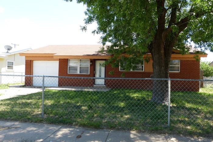 305 Circle Dr, Clovis, NM 88101 3 Bedroom Apartment for Rent for 750
