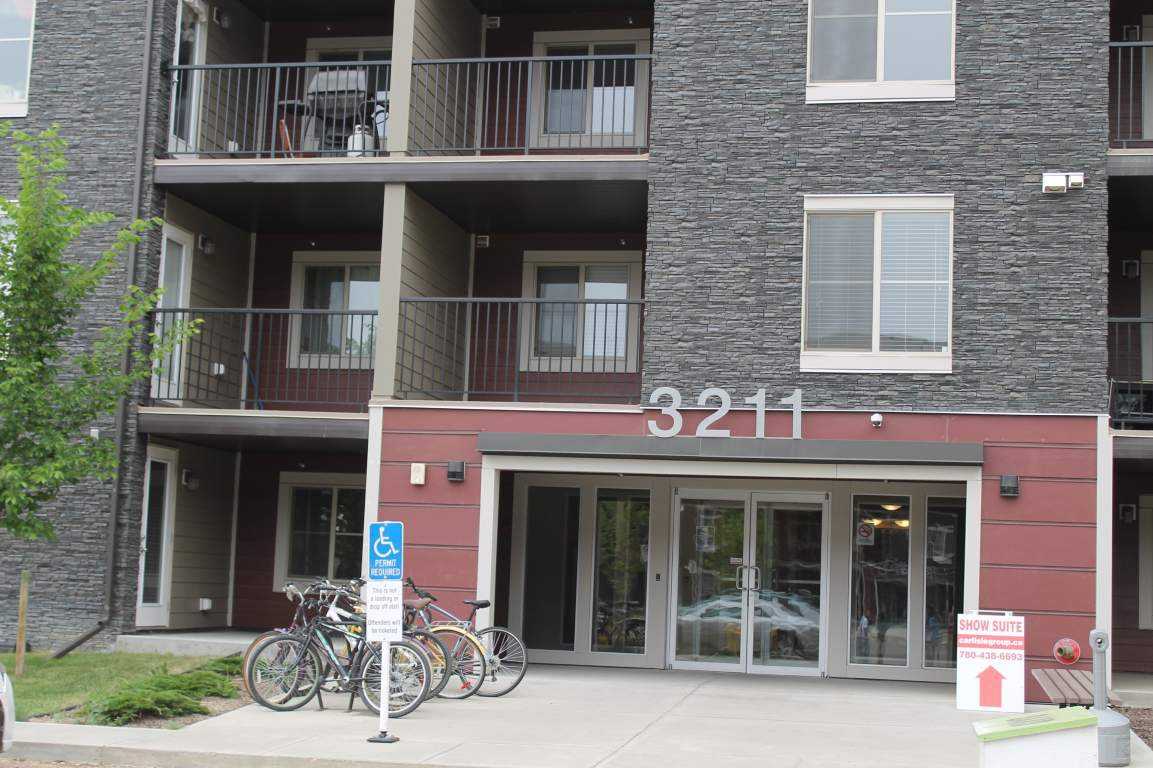 3211 James Mowatt Trail SW Apartments in Allard, Edmonton, AB T6W 1A8