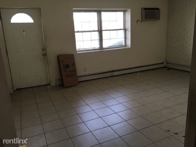 Renovated 2 bedroom, 2 Bath TownHouse/Washer/Dryer in Unit Mamaroneck