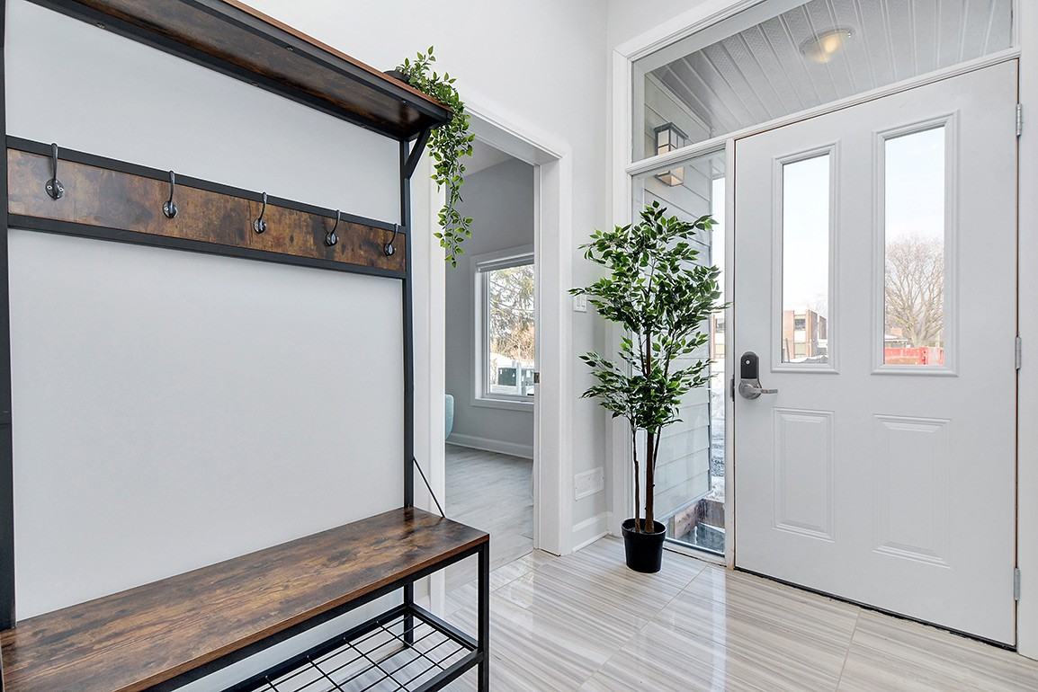 Algonquin College Apartments 975 Woodroffe Avenue, Ottawa, ON K2A 3G9