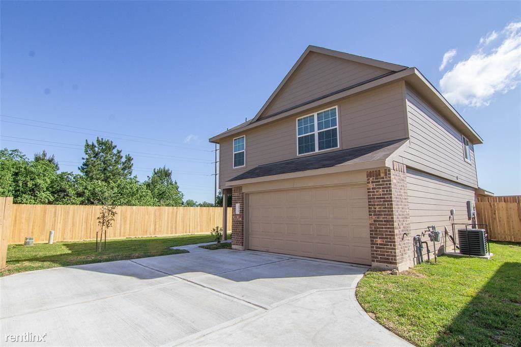 12726 Apartments in Downtown Houston, Houston, TX 77014 Zumper