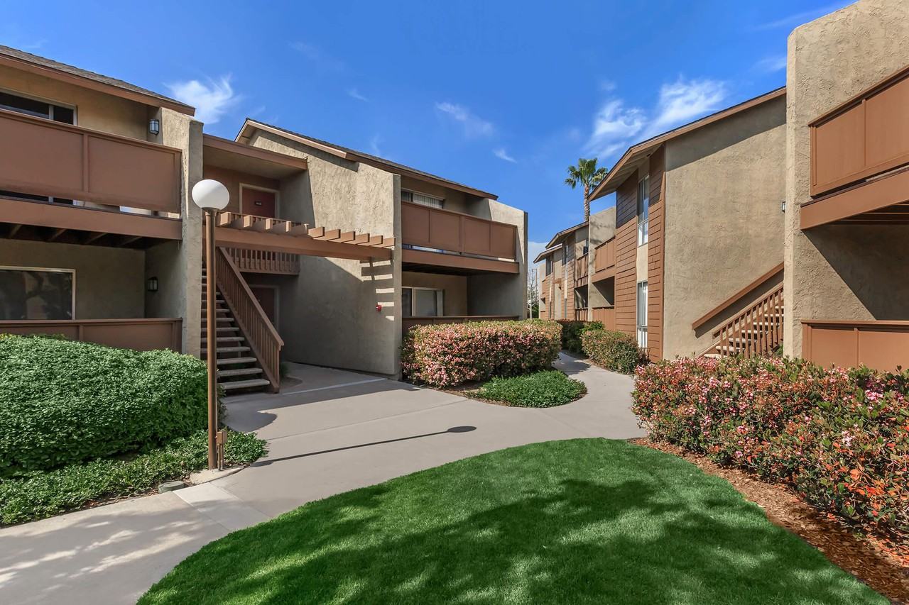 Fairway Village Apartment Homes Apartments 5001 Beach Blvd, Buena