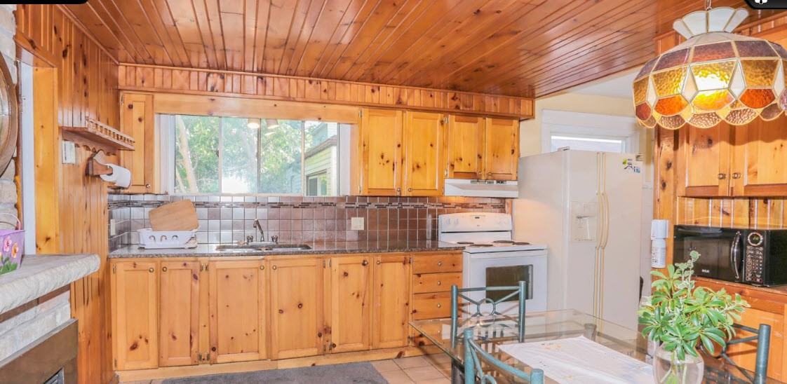 227 Epworth Ave Apartments in North London, London, ON N6A 2M2 Zumper