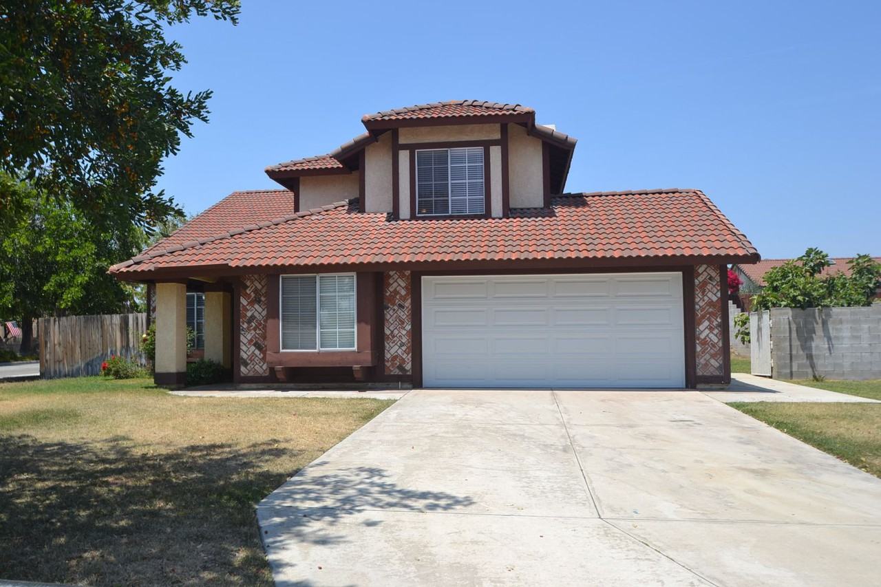 1698 W Madrona St, Rialto, CA 92376 3 Bedroom House for Rent for 2,300