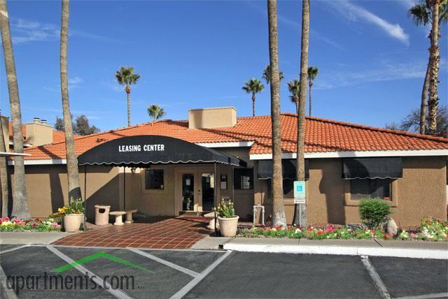 Sundown Village Apartments 8215 N Oracle Rd, Oro Valley, AZ 85704