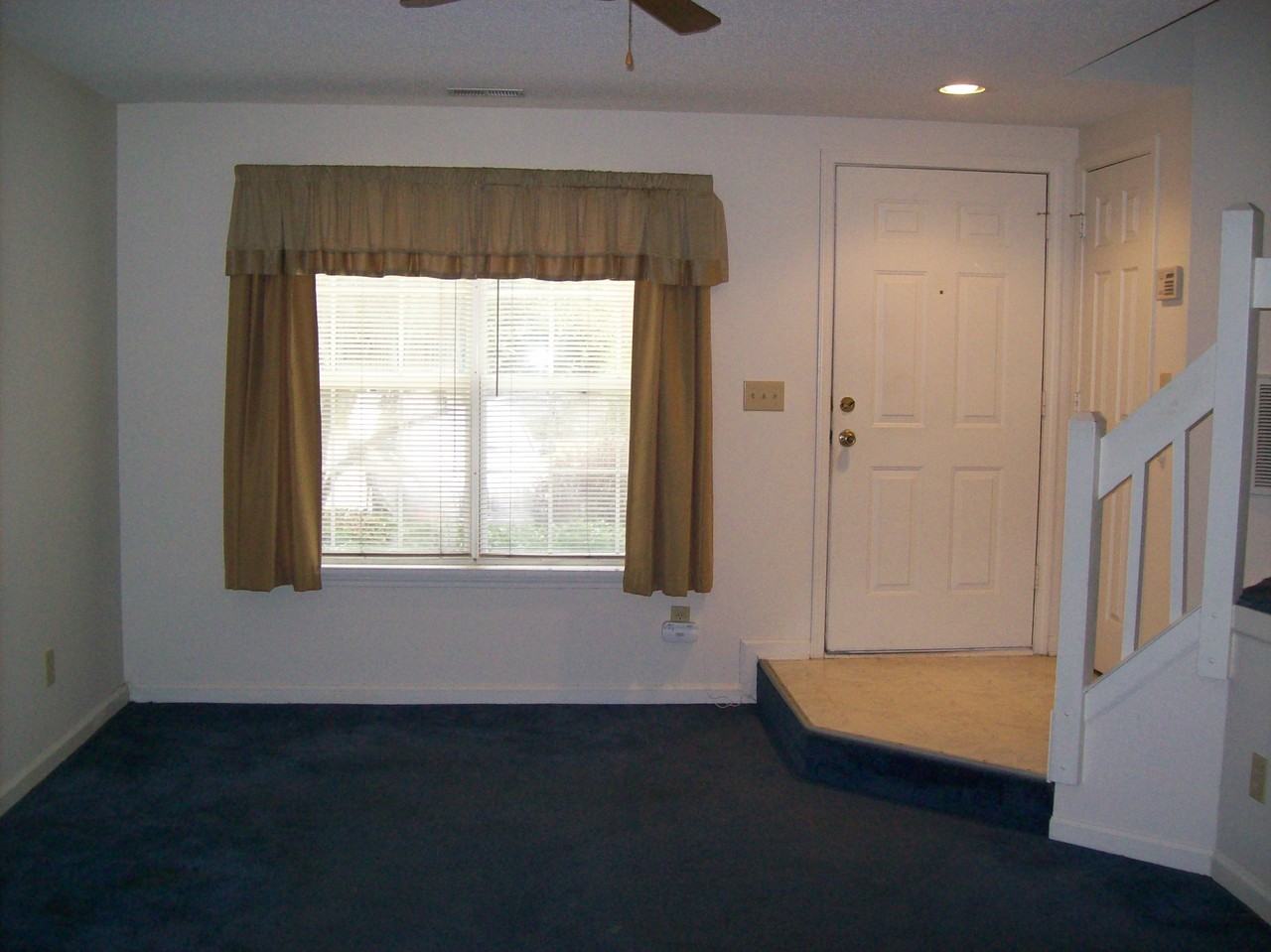 3846 Mosscroft Lane Apartments 3846 Mosscroft Ln, Charlotte, NC 28215