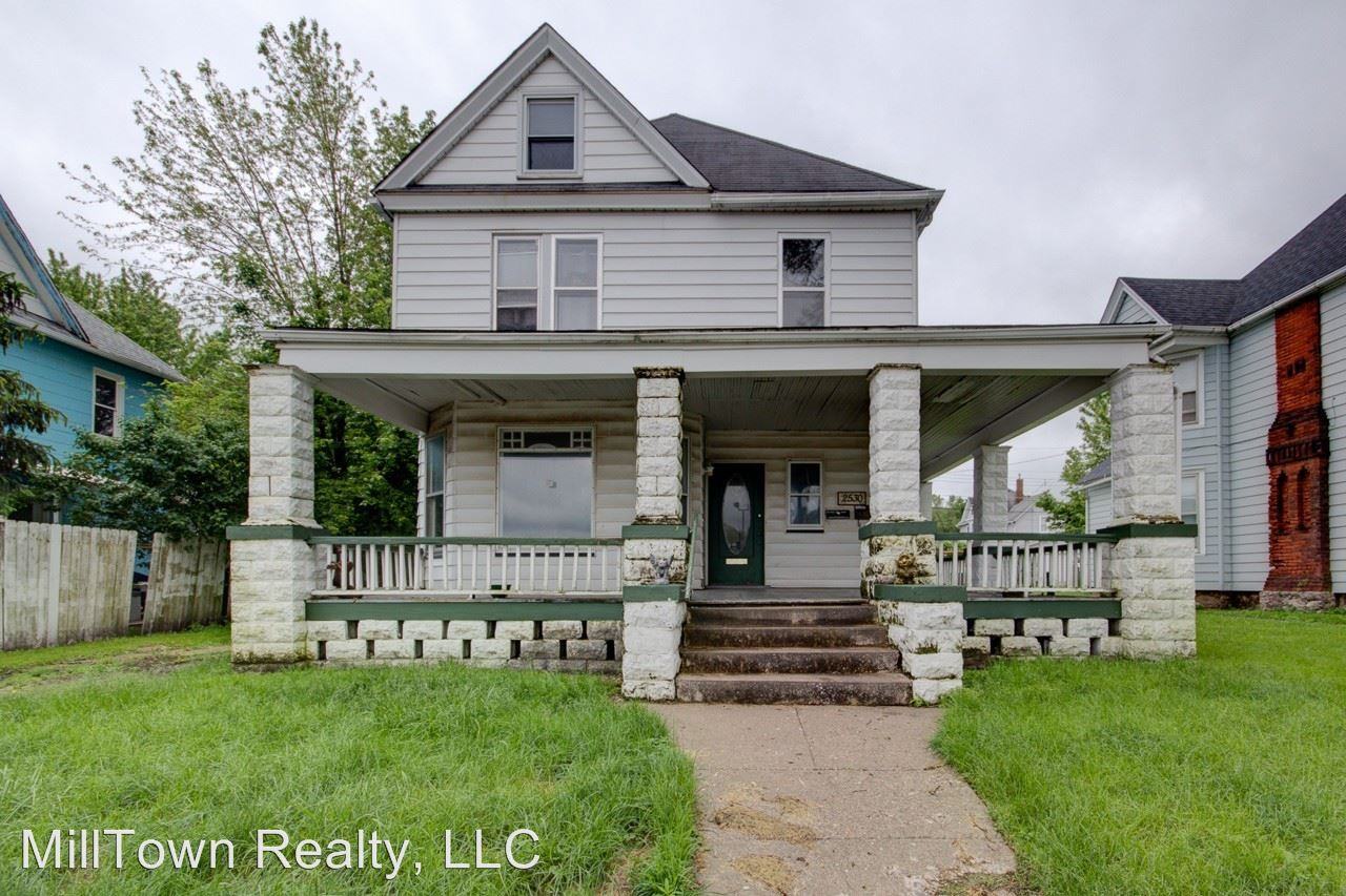 2530 7th Ave, Rock Island, IL 61201 2 bedroom apartment for rent