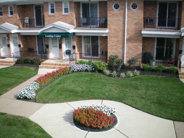Somerdale Manor Apartments 120 S White Horse Pike, Somerdale, NJ