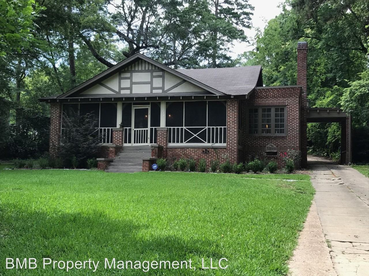 737 Park Ave, Montgomery, AL 36106 3 Bedroom House for Rent for 1,600