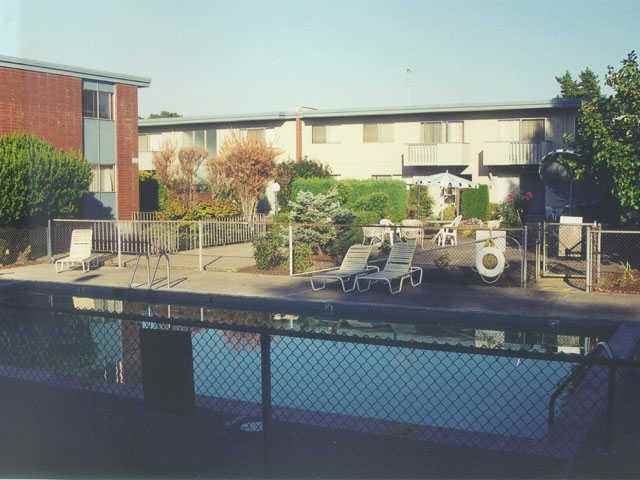 Satellite Apartments 10612 NE Wygant St, Portland, OR 97220 Zumper