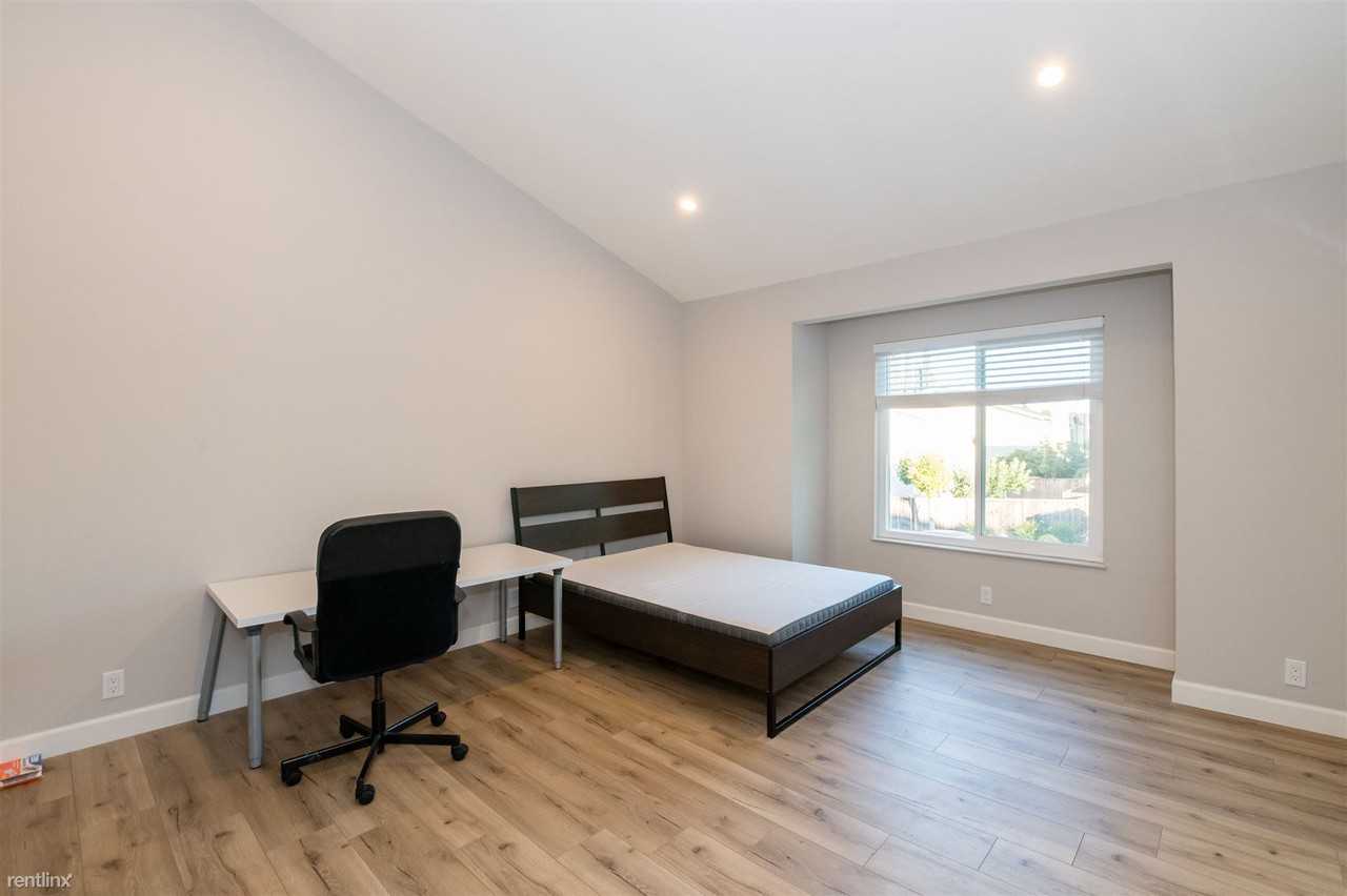 Indus Haus Apartments Royal Crest Dr, Sierra Rd, San Jose, San Jose