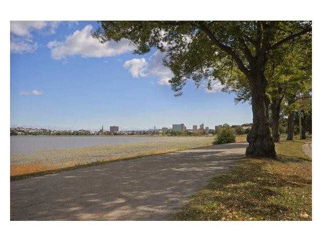 Princeton on Back Cove Apartments in Portland, OR 97229 Zumper