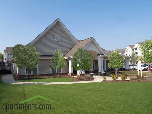 Woodmont Crossing Apartments 2327 Good Hope Rd SE, Washington, DC