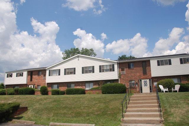 Cumberland Court Apartments 425 Cumberland Rd, Pittsburgh, PA 15237