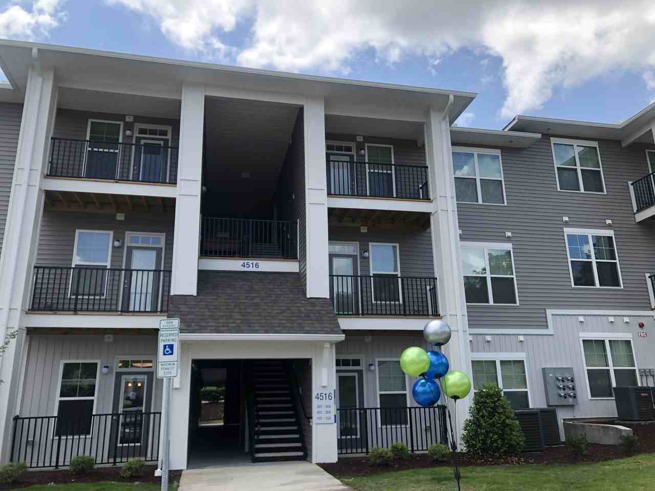 Preserve at Mountain Island Lake Apartments 10410 Cooks Way Dr