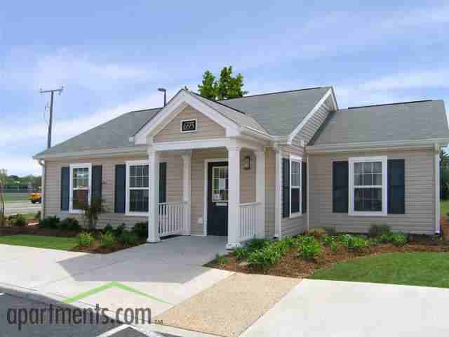 Foxchase Apartments 705 Marsh St, Tappahannock, VA 22560 Zumper