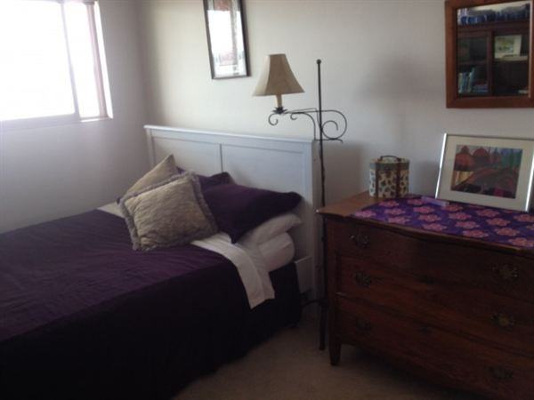 Listen to waves from your bedroom on the beach Apartments Alki Ave SW