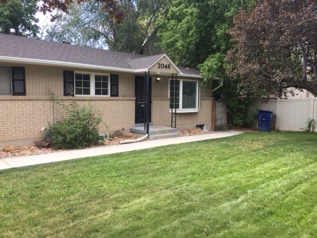 20462048 East 4500 South 2048, Holladay, UT 84117 3 Bedroom Apartment