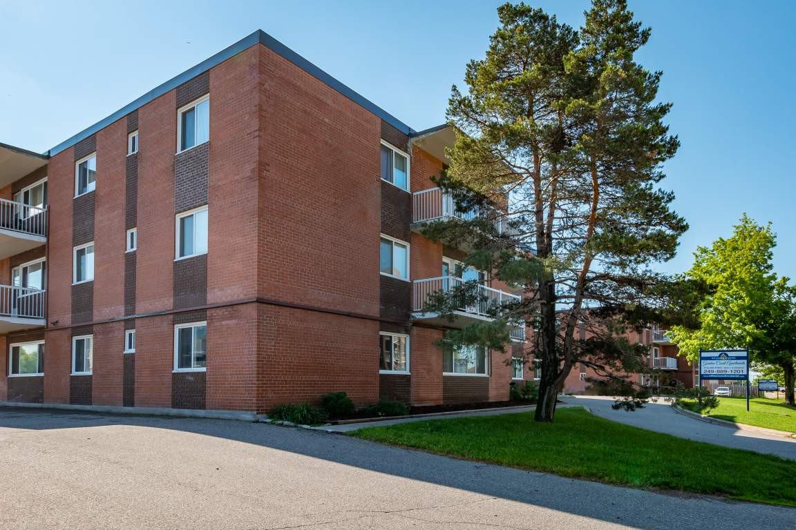 Garden Court Apartments 721 62,76 & 721,731 Allard & Pine Street