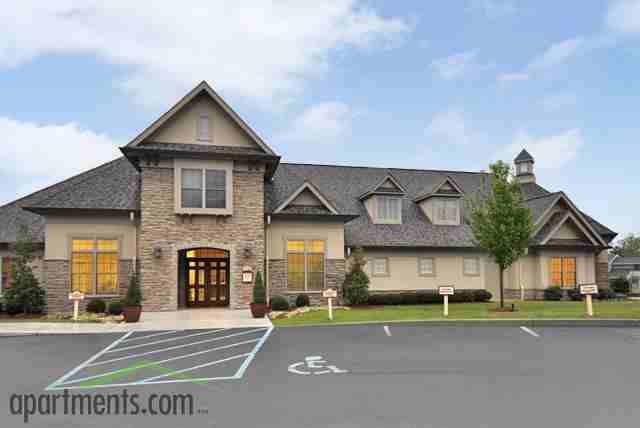 Orchard Village Apartments 115 Pineycliff Ln., Ballwin, MO 63021 Zumper