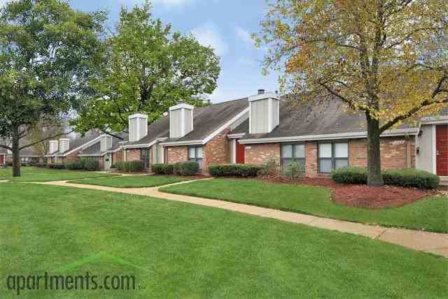 Orchard Village Apartments 115 Pineycliff Ln., Ballwin, MO 63021 Zumper