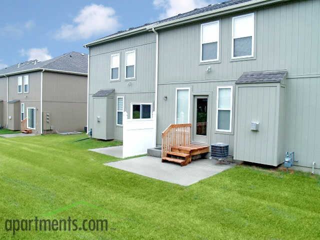 Herrington Park Townhomes Apartments Monticello Rd, Shawnee, KS 66218