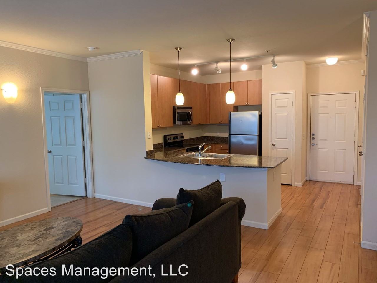 Midtown Village 3125 1901 5th Avenue East Apartments in Tuscaloosa, AL