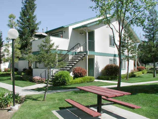 Madera Villa Apartments 2190 N Schnoor Ave, Madera, CA 93637 Zumper