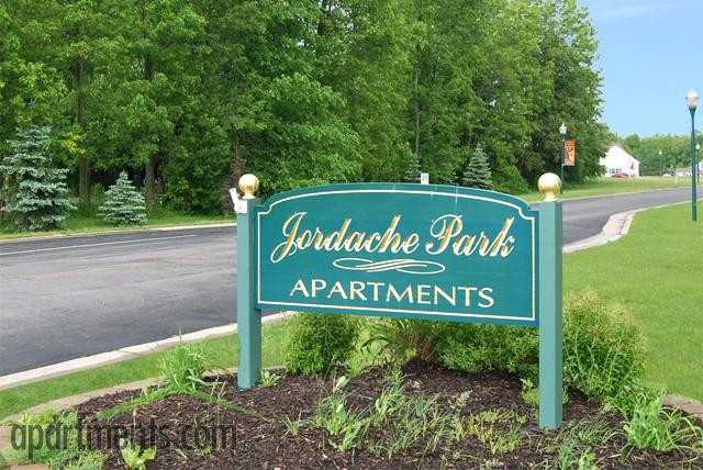 Jordache Park Apartments 1401 Jorpark Cir., Spencerport, NY 14559
