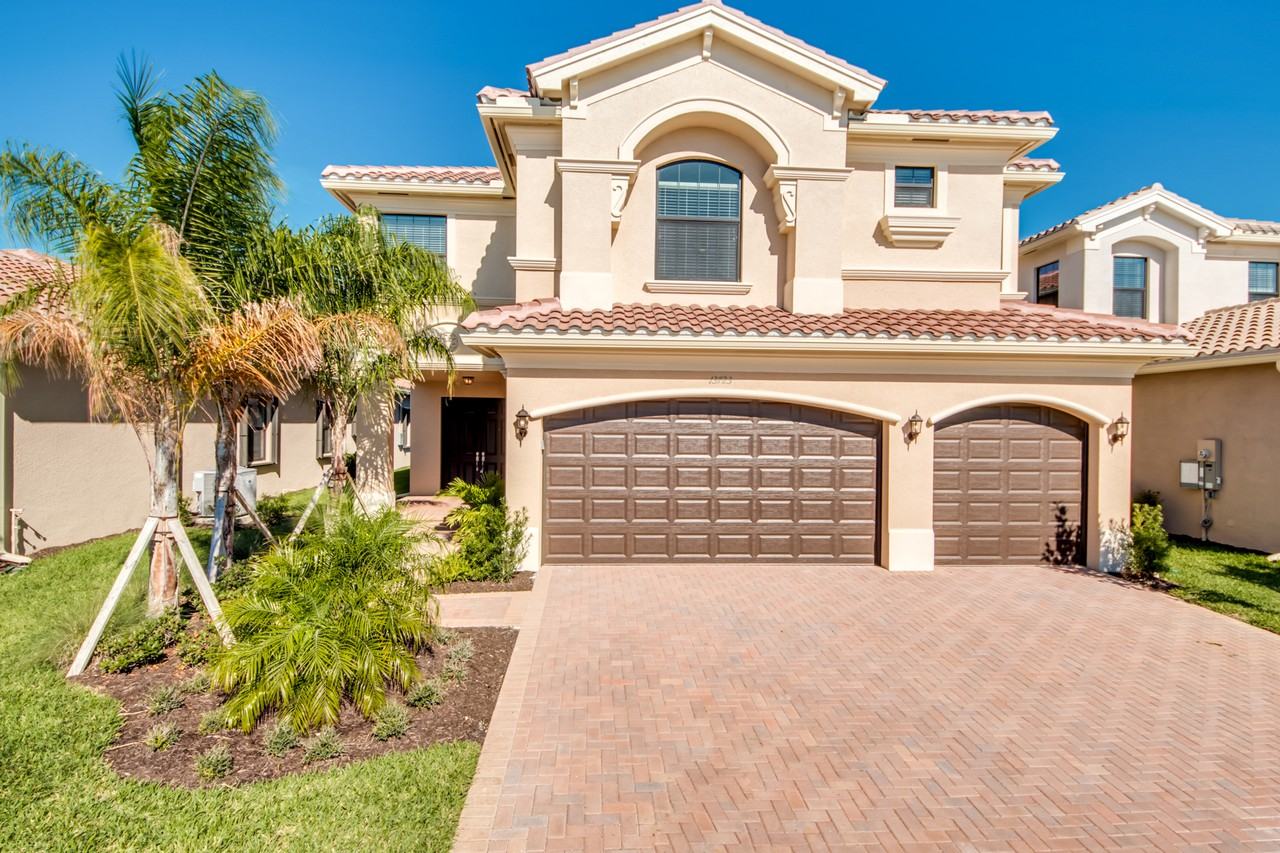 13723 Luna Drive, Naples, FL 34109 6 Bedroom House for Rent for 4,500