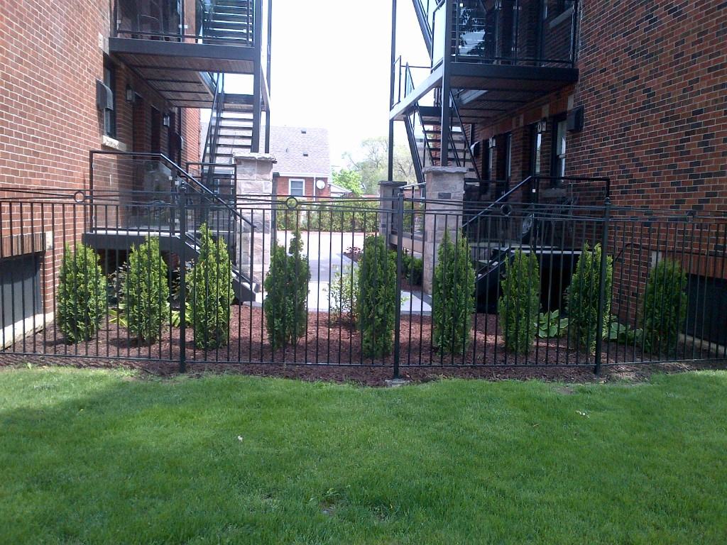 181 Queenston Road, Hamilton, ON L8K 1G8 1 Bedroom Apartment for 1,245