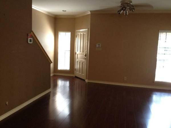 Wynnwood Condos Apartments Medical Center Rental (Babcock & Eckhert