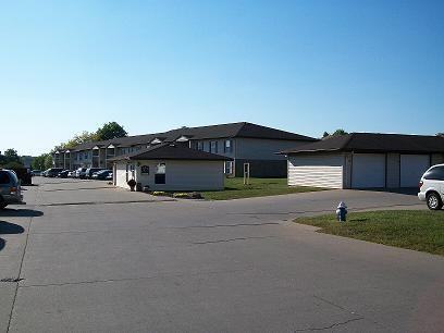 Sycamore Estates Apartments 2422 Park Ave, Muscatine, IA 52761 Zumper