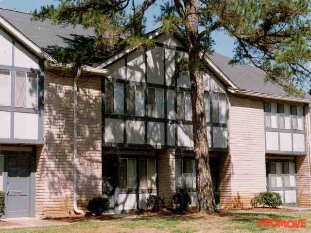 English Oaks Apartments 4133 Church St, Clarkston, GA 30021 Zumper