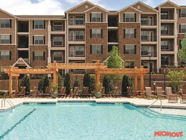 Overlook at Stadium Apartments 1600 Overlook Park Ln