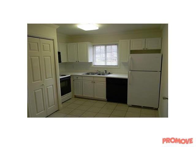 16 Peachtree Apartments in Garden Hills, Atlanta, GA 30305 Zumper