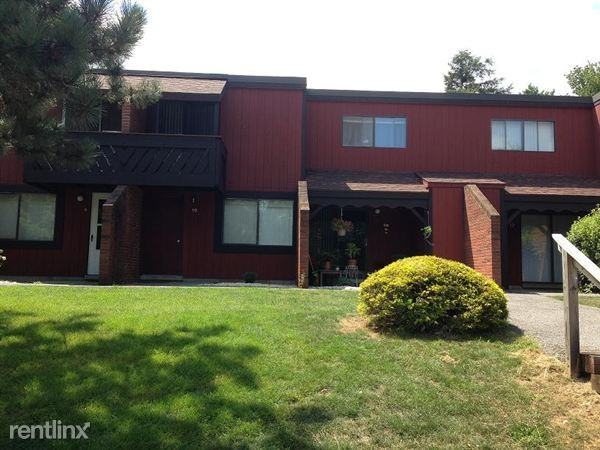 Mountainview Villas Apartments 15 Laurelbrook Ct, Cresson, PA 16630