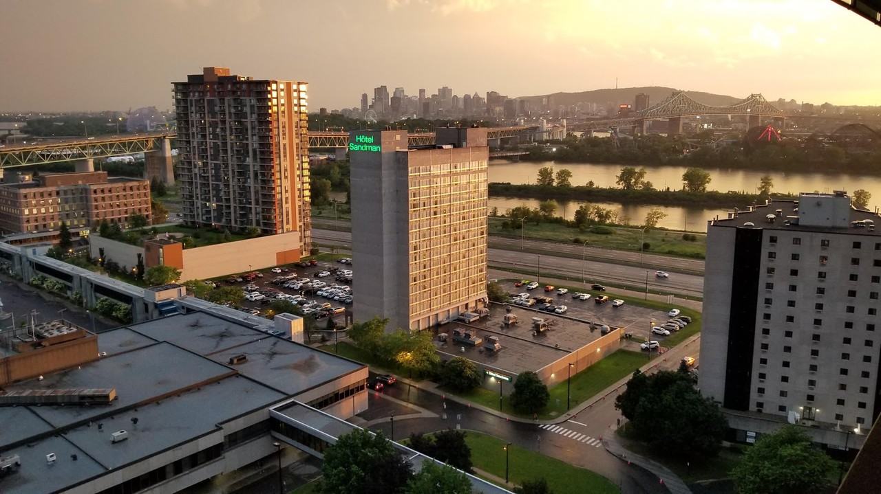 101 Place CharlesLe Moyne 00000, Longueuil, QC J4K 2T3 1 Bedroom