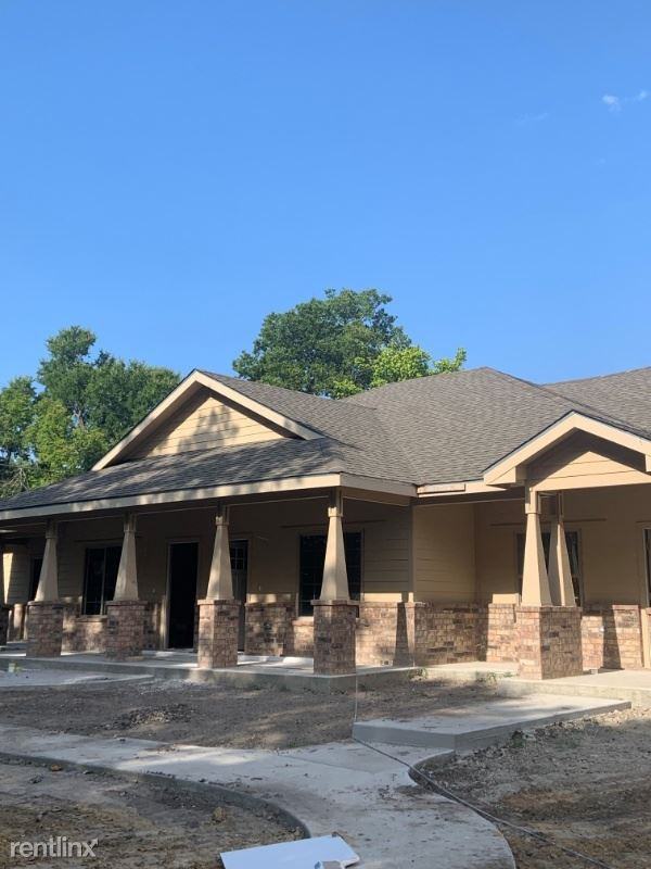 509 Eureka Street 1, Weatherford, TX 76086 2 Bedroom Apartment for Rent