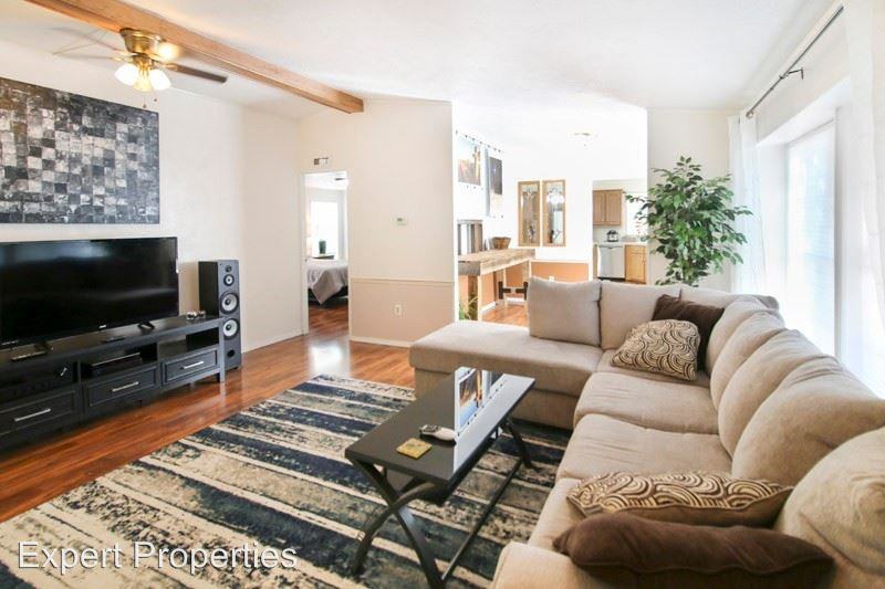 409 Kenwwod Ave, Medford, OR 97501 4 Bedroom Apartment for Rent