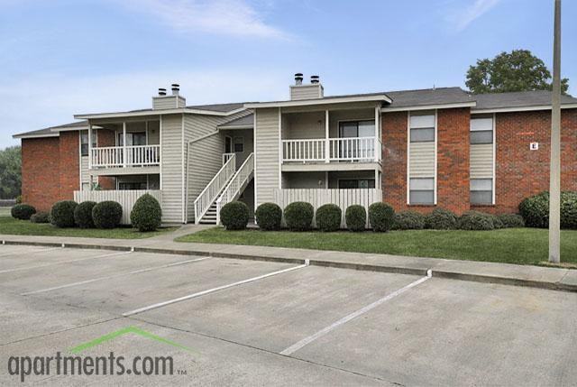 The Mark Apartments 481 Cypress Lane Rd., 100, Greenville, MS 38701