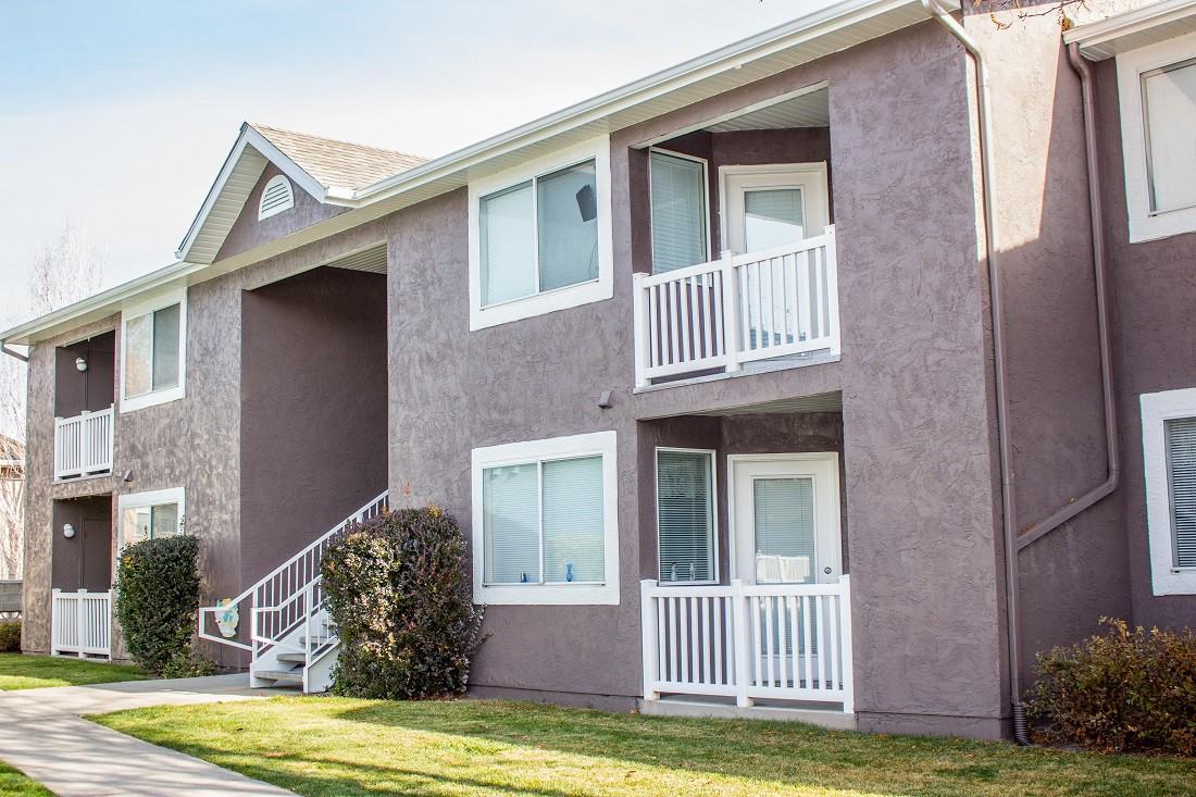 Edgewood Park Apartments 6820 S 1300 E, Cottonwood Heights, UT 84121