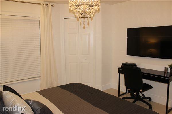 Sand Lake Rd Apartments in Orlando, FL 32819 Zumper