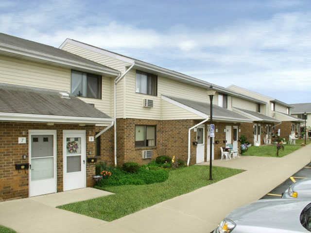 Parkwood Manor I Apartments 1 Park Square, Hilton, NY 14468 Zumper