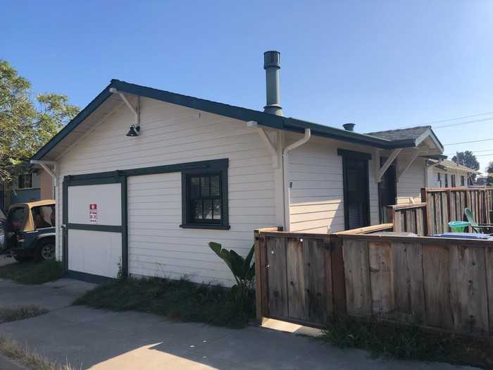 712 Spruce Avenue, Pacific Grove, CA 93950 1 Bedroom Apartment for Rent