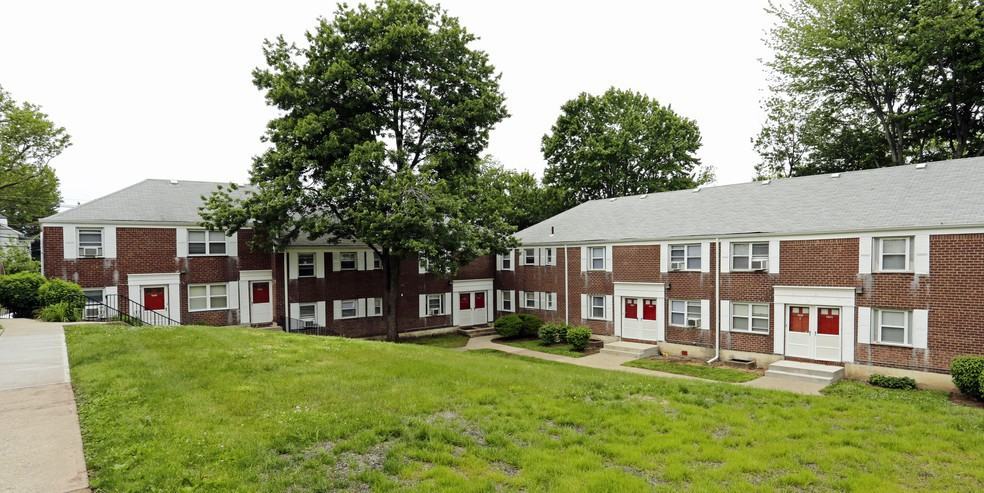 Ridgefield Gardens Apartments 930 Banta Pl, Ridgefield, NJ 07657 Zumper