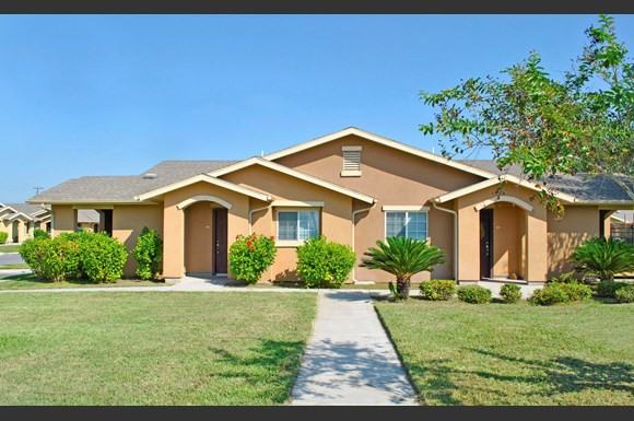 Casa Messina Apartments 7766 Mile 16 N, Edcouch, TX 78538 Zumper