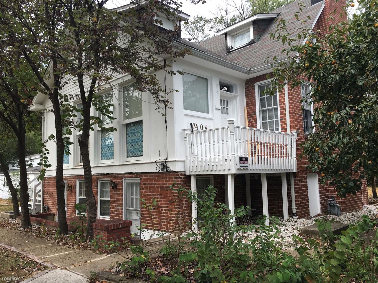 7404 Rhode Island Ave 4, College Park, MD 20740 2 Bedroom Apartment for Rent for 1,950/month