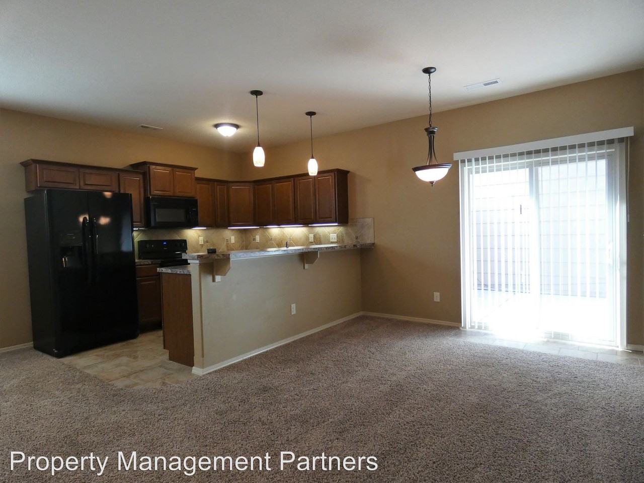 1556 S Goebel Cir, Wichita, KS 67207 3 Bedroom House for Rent for