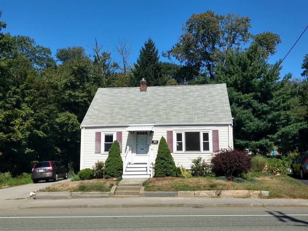 344 Union St, Braintree Town, MA 02184 3 bedroom house for rent